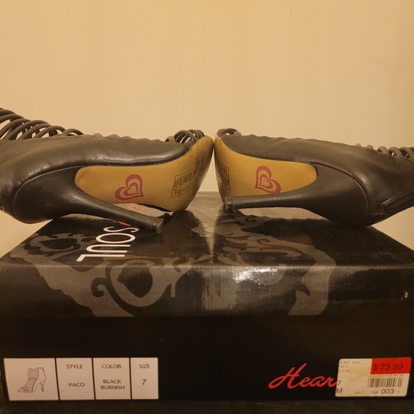 Black Open Toe Heels - Picture 5 of 5